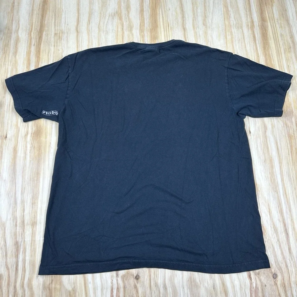 Vtg Y2k VOLCOM STONE Stencil Diamond Logo Graphic Skate Short Sleeve T Shirt 2XL